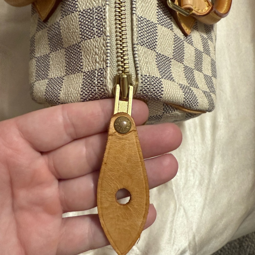 Louis Vuitton Damier Azur Handbag - Picture 16 of 16